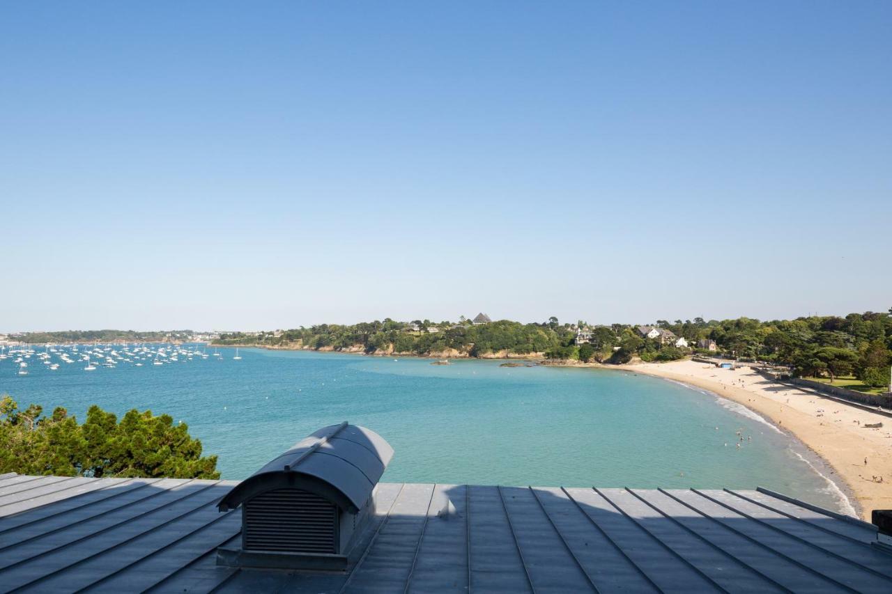 Restaurant Hotel Didier Méril Dinard Exterior foto